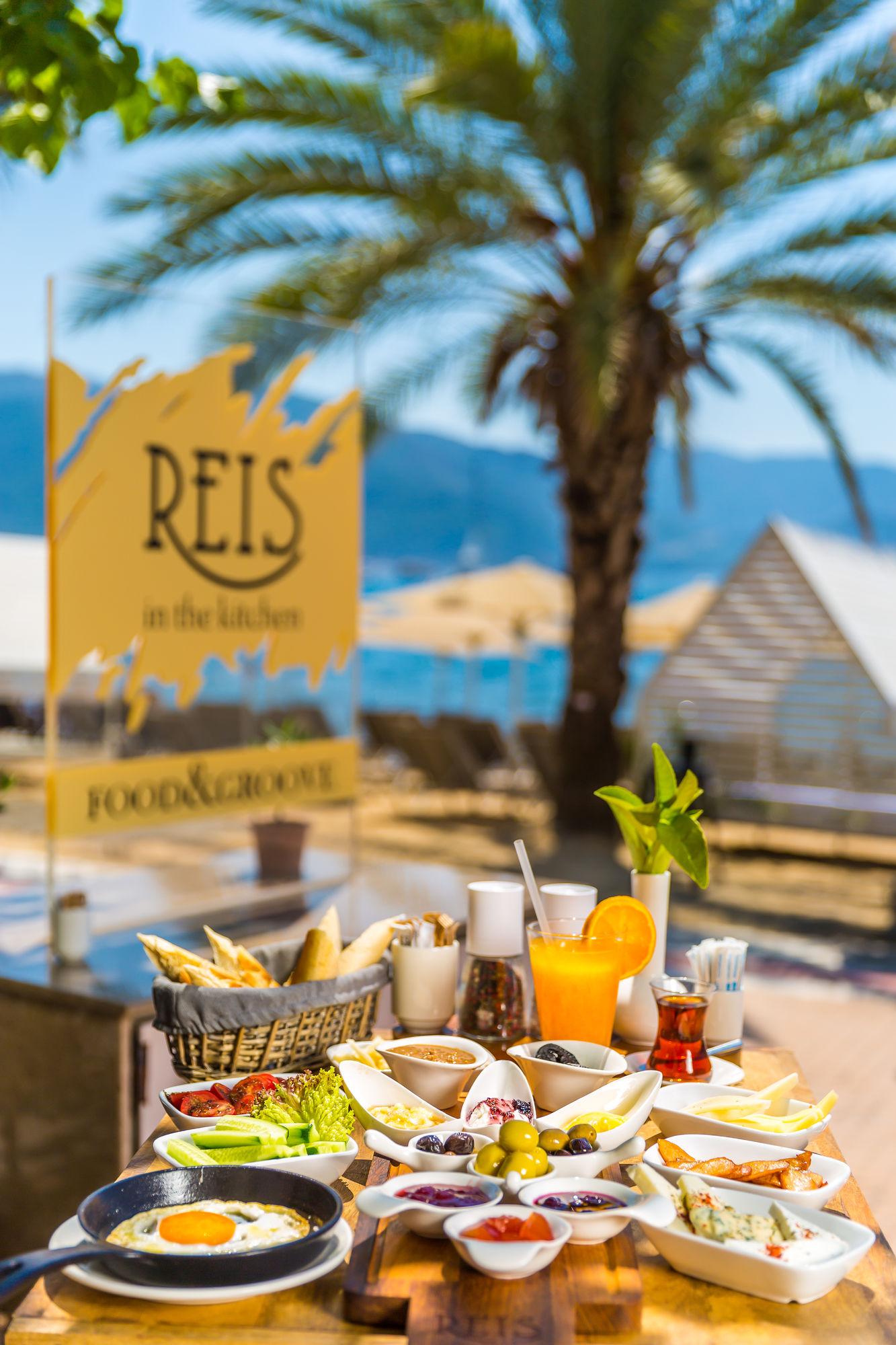 Reis Beach Hotel マルマリス エクステリア 写真