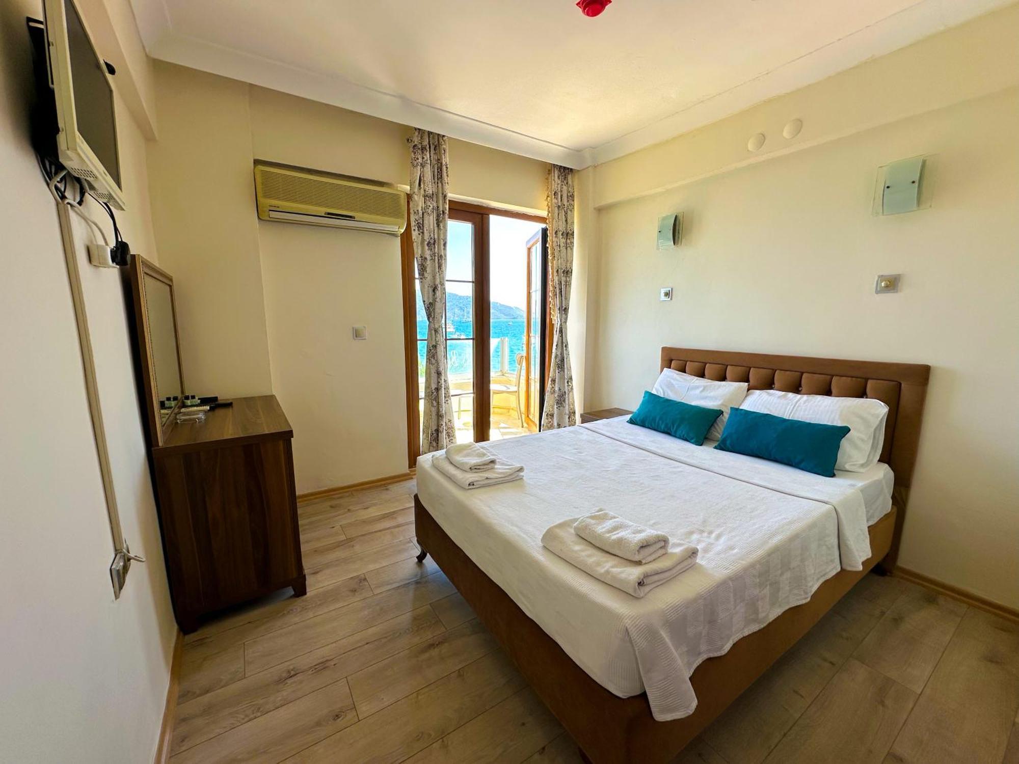 Reis Beach Hotel マルマリス エクステリア 写真